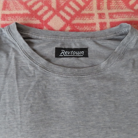 revtown standard crew tee tshirt no size (READ!!!!) - Picture 4 of 4